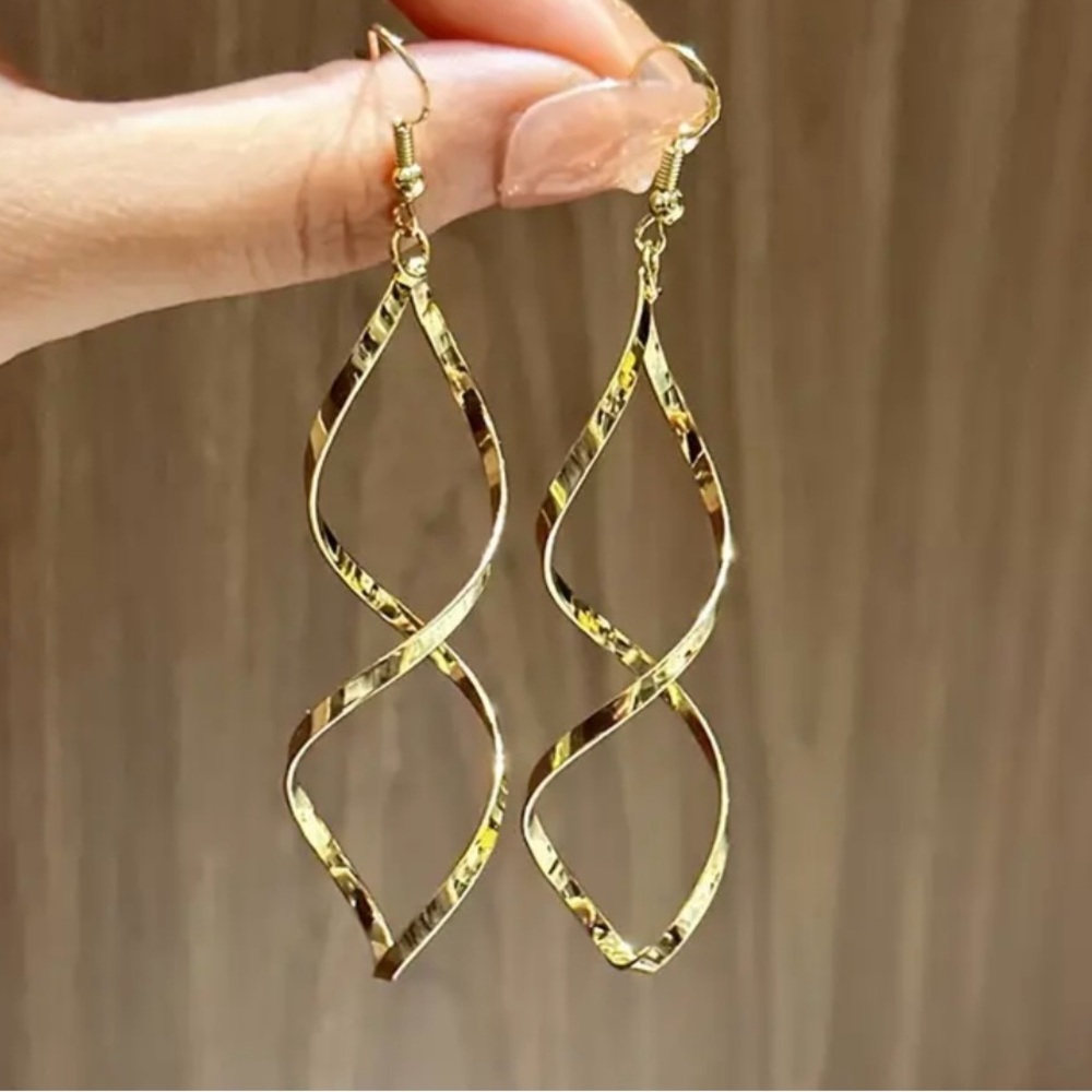 Twisty Spiral Earrings-NEW
